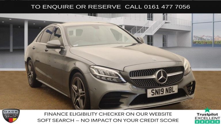 Used 2019 GREY MERCEDES-BENZ C-CLASS Saloon 2.0 C220d AMG Line Saloon 4dr Diesel G-Tronic+ Euro 6 (s/s) (194 ps) DIESEL (reg. 2019-04-23) (Automatic) for sale in Stockport