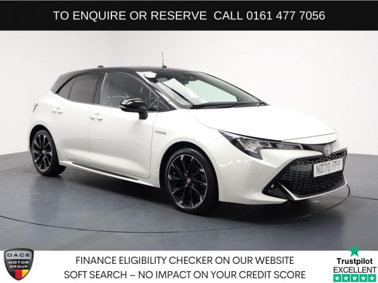 Used 2021 WHITE TOYOTA COROLLA Hatchback 2.0 VVT-h GR SPORT Hatchback 5dr Petrol Hybrid CVT Euro 6 (s/s) (184 ps) PETROL HYBRID (reg. 2021-01-15) (Automatic) for sale in Stockport