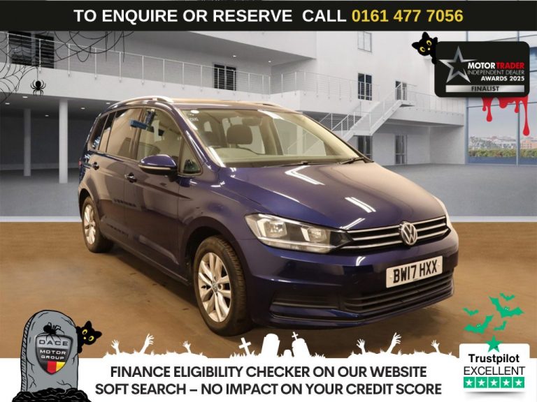 Used 2017 BLUE VOLKSWAGEN TOURAN MPV 1.6 TDI BlueMotion Tech SE Family MPV 5dr Diesel DSG Euro 6 (s/s) (115 ps) DIESEL (reg. 2017-06-30) (Automatic) for sale in Stockport