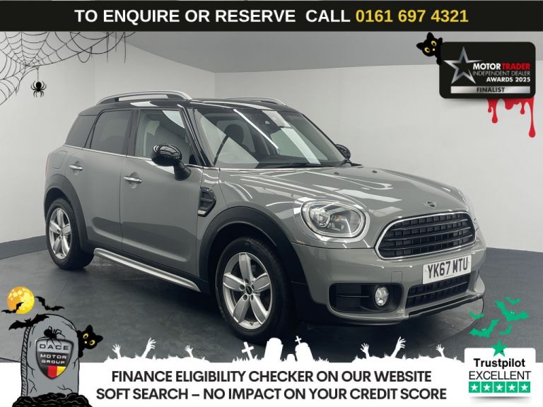 Used 2017 GREY MINI COUNTRYMAN SUV 2.0 Cooper D SUV 5dr Diesel Auto Euro 6 (s/s) (150 ps) DIESEL (reg. 2017-09-06) (Automatic) for sale in Stockport