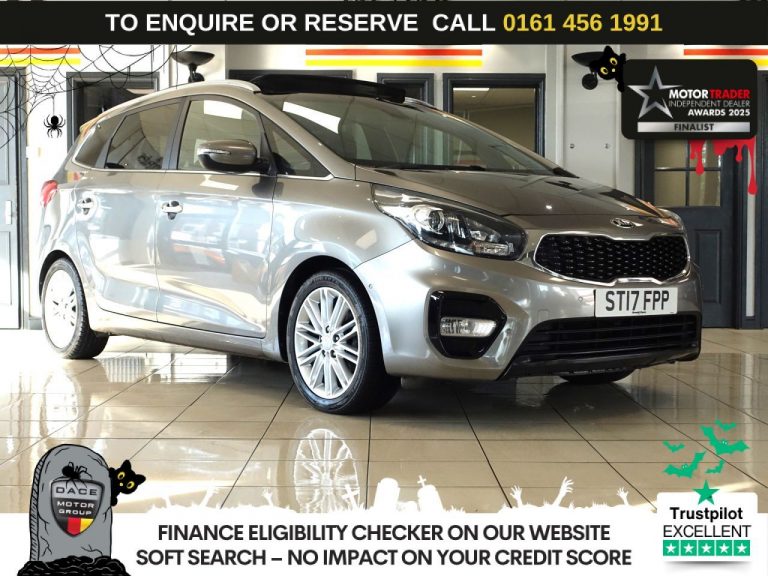 Used 2017 SILVER KIA CARENS MPV 1.7 CRDi 4 MPV 5dr Diesel DCT Euro 6 (s/s) (139 bhp) DIESEL (reg. 2017-03-31) (Automatic) for sale in Stockport
