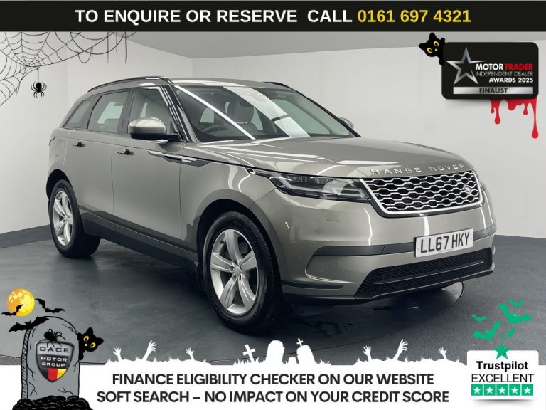 Used 2017 SILVER LAND ROVER RANGE ROVER VELAR SUV 3.0 SD6 V6 S SUV 5dr Diesel Auto 4WD Euro 6 (s/s) (300 ps) DIESEL (reg. 2017-11-30) (Automatic) for sale in Stockport