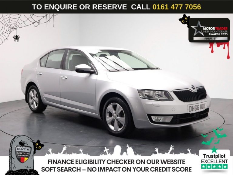 Used 2017 SILVER SKODA OCTAVIA Hatchback 1.6 TDI SE L Hatchback 5dr Diesel DSG Euro 6 (s/s) (110 ps) DIESEL (reg. 2017-02-15) (Automatic) for sale in Stockport