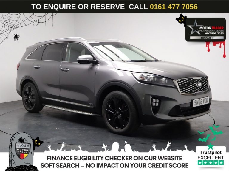 Used 2018 SILVER KIA SORENTO SUV 2.2 CRDi GT-Line SUV 5dr Diesel Auto AWD Euro 6 (s/s) (197 bhp) DIESEL (reg. 2018-09-21) (Automatic) for sale in Stockport