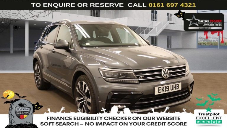 Used 2019 GREY VOLKSWAGEN TIGUAN SUV 1.5 TSI EVO R-Line SUV 5dr Petrol DSG Euro 6 (s/s) (150 ps) PETROL (reg. 2019-04-13) (Automatic) for sale in Stockport