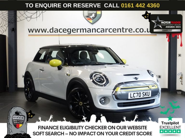 Used 2020 SILVER MINI Electric Hatch Hatchback Cooper SE 32.6kWh Level 2 Hatchback 3dr Electric Auto (184 ps) ELECTRIC (reg. 2020-11-13) (Automatic) for sale in Stockport