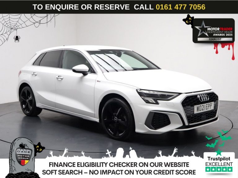 Used 2021 WHITE AUDI A3 Hatchback 1.4 TFSIe 40 S line Sportback 5dr Petrol Plug-in Hybrid S Tronic Euro 6 (s/s) 13kWh (204 ps) PETROL PLUG-IN HYBRID (reg. 2021-08-10) (Automatic) for sale in Stockport