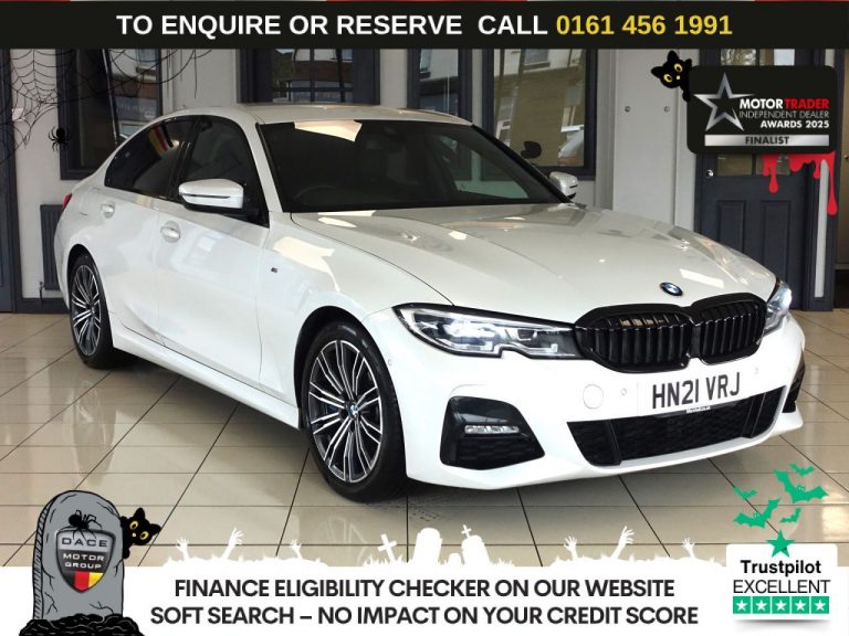 Used 2021 WHITE BMW 3 SERIES Saloon 2.0 330i M Sport Saloon 4dr Petrol Auto Euro 6 (s/s) (258 ps) PETROL (reg. 2021-04-14) (Automatic) for sale in Stockport