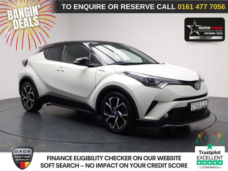 Used 2016 WHITE TOYOTA C-HR SUV 1.8 VVT-h Dynamic SUV 5dr Petrol Hybrid CVT Euro 6 (s/s) (122 ps) PETROL HYBRID (reg. 2016-12-01) (Automatic) for sale in Stockport