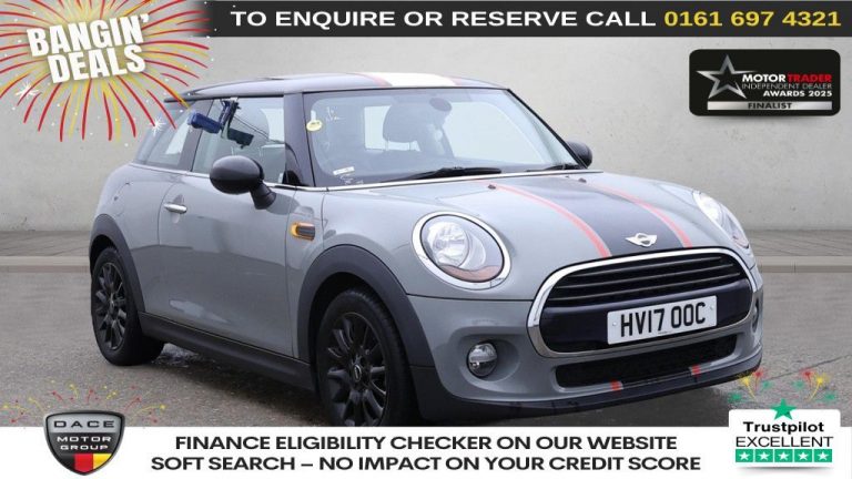 Used 2017 GREY MINI HATCH Hatchback 1.5 Cooper Hatchback 3dr Petrol Auto Euro 6 (s/s) (136 ps) PETROL (reg. 2017-03-24) (Automatic) for sale in Stockport
