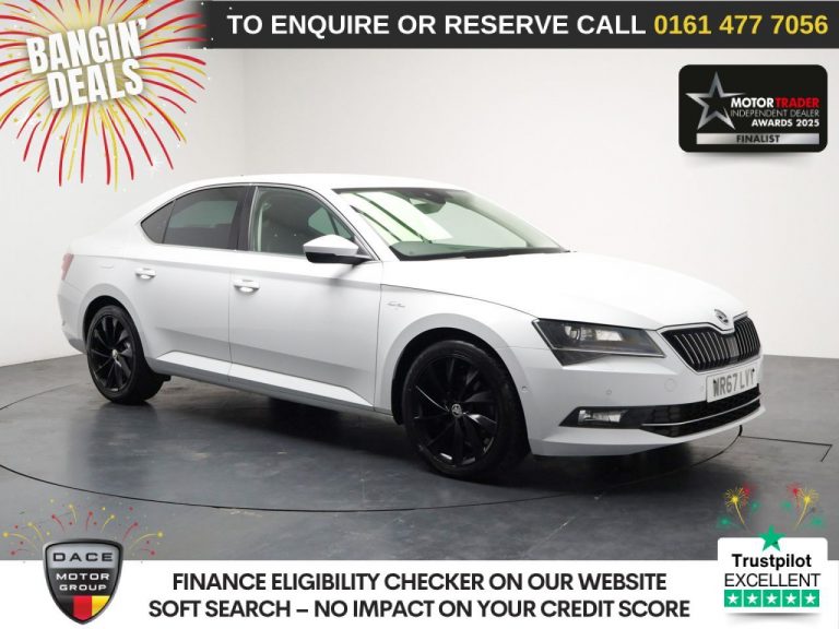 Used 2017 WHITE SKODA SUPERB Hatchback 2.0 TDI Laurin  and  Klement Hatchback 5dr Diesel DSG Euro 6 (s/s) (190 ps) DIESEL (reg. 2017-11-29) (Automatic) for sale in Stockport