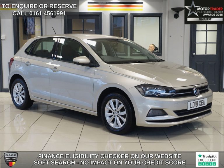 Used 2018 SILVER VOLKSWAGEN POLO Hatchback 1.0 TSI SE Hatchback 5dr Petrol DSG Euro 6 (s/s) (95 ps) PETROL (reg. 2018-04-30) (Automatic) for sale in Stockport