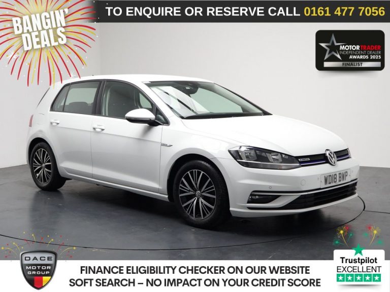 Used 2018 WHITE VOLKSWAGEN GOLF Hatchback 1.5 TSI EVO BlueMotion Tech SE Nav Hatchback 5dr Petrol DSG Euro 6 (s/s) (130 ps) PETROL (reg. 2018-06-23) (Automatic) for sale in Stockport