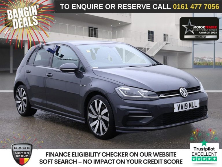 Used 2019 GREY VOLKSWAGEN GOLF Hatchback 2.0 TDI R-Line Hatchback 5dr Diesel DSG Euro 6 (s/s) (150 ps) DIESEL (reg. 2019-05-01) (Automatic) for sale in Stockport