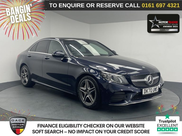 Used 2020 BLUE MERCEDES-BENZ C-CLASS Saloon 2.0 C300d AMG Line Edition (Premium Plus) Saloon 4dr Diesel G-Tronic+ Euro 6 (s/s) (245 ps) DIESEL (reg. 2020-09-02) (Automatic) for sale in Stockport