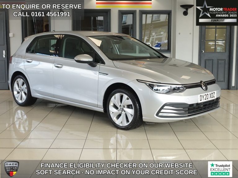 Used 2020 SILVER VOLKSWAGEN GOLF Hatchback 1.5 eTSI MHEV Style Hatchback 5dr Petrol Hybrid DSG Euro 6 (s/s) (150 ps) PETROL HYBRID (reg. 2020-06-10) (Automatic) for sale in Stockport