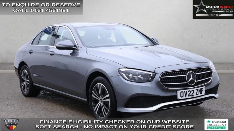 Used 2022 GREY MERCEDES-BENZ E-CLASS Saloon 2.0 E200h MHEV Sport Saloon 4dr Petrol Hybrid G-Tronic+ Euro 6 (s/s) (211 ps) PETROL HYBRID (reg. 2022-06-01) (Automatic) for sale in Stockport