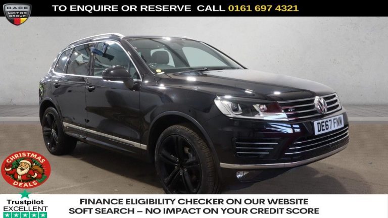 Used 2017 BLACK VOLKSWAGEN TOUAREG SUV 3.0 TDI V6 R-Line Plus SUV 5dr Diesel Tiptronic 4WD Euro 6 (s/s) (262 ps) DIESEL (reg. 2017-11-01) (Automatic) for sale in Stockport