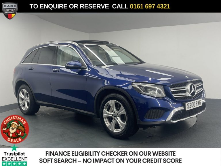 Used 2017 BLUE MERCEDES-BENZ GLC SUV 2.1 GLC220d Sport (Premium) SUV 5dr Diesel G-Tronic 4MATIC Euro 6 (s/s) (170 ps) DIESEL (reg. 2017-01-10) (Automatic) for sale in Stockport