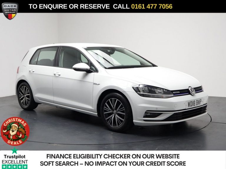 Used 2018 WHITE VOLKSWAGEN GOLF Hatchback 1.5 TSI EVO BlueMotion Tech SE Nav Hatchback 5dr Petrol DSG Euro 6 (s/s) (130 ps) PETROL (reg. 2018-06-23) (Automatic) for sale in Stockport
