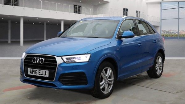 Used 2016 BLUE AUDI Q3 SUV 1.4 TFSI CoD S line SUV 5dr Petrol S Tronic Euro 6 (s/s) (150 ps) PETROL (reg. 2016-05-31) (Automatic) for sale in Stockport