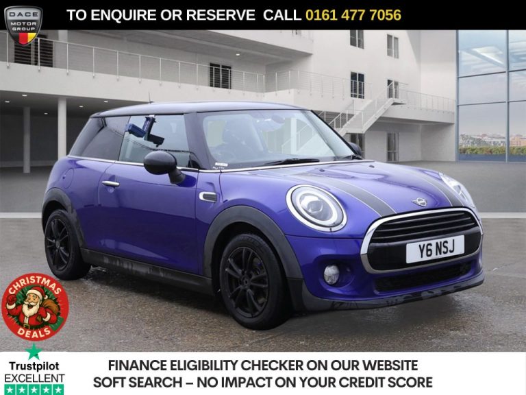 Used 2019 BLUE MINI HATCH Hatchback 1.5 Cooper Classic Hatchback 3dr Petrol Steptronic Euro 6 (s/s) (136 ps) PETROL (reg. 2019-06-28) (Automatic) for sale in Stockport