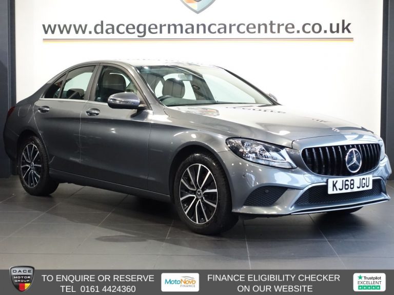 Used 2019 GREY MERCEDES-BENZ C-CLASS Saloon 1.5 C200 MHEV EQ Boost SE Saloon 4dr Petrol G-Tronic+ Euro 6 (s/s) (198 ps) PETROL (reg. 2019-01-11) (Automatic) for sale in Stockport