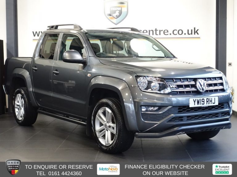 Used 2019 GREY VOLKSWAGEN AMAROK PICKUP 3.0 TDI V6 BlueMotion Tech Trendline Pickup Double Cab 4dr Diesel Auto 4Motion Euro 6 (s/s) (204 ps) DIESEL (reg. 2019-06-27) (Automatic) for sale in Stockport