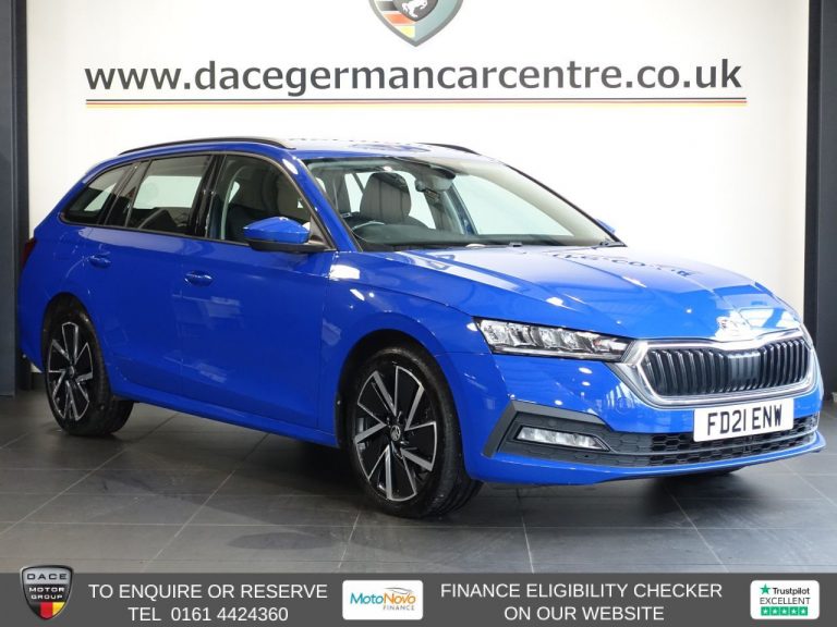 Used 2021 BLUE SKODA OCTAVIA Estate 1.4 TSI iV 13kWh SE Technology Estate 5dr Petrol Plug-in Hybrid DSG Euro 6 (s/s) (204 ps) PETROL PLUG-IN HYBRID (reg. 2021-07-12) (Automatic) for sale in Stockport