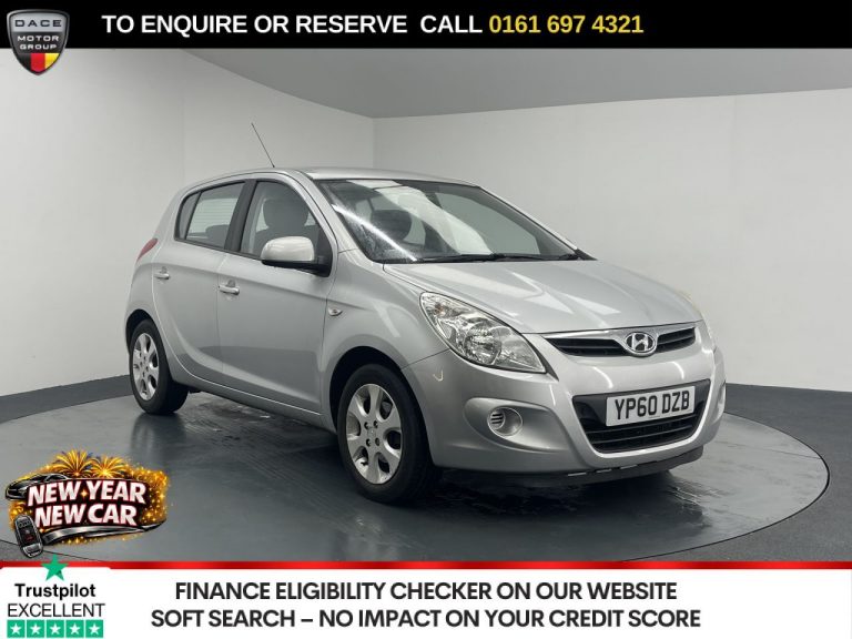 Used 2010 SILVER HYUNDAI I20 Hatchback 1.4 Comfort Hatchback 5dr Petrol Auto Euro 5 (99 bhp) PETROL (reg. 2010-12-06) (Automatic) for sale in Stockport