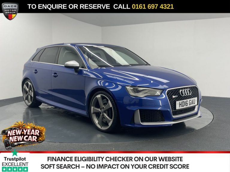 Used 2016 BLUE AUDI RS3 Hatchback 2.5 TFSI Sportback 5dr Petrol S Tronic quattro Euro 6 (s/s) (Nav) (367 ps) PETROL (reg. 2016-03-14) (Automatic) for sale in Stockport