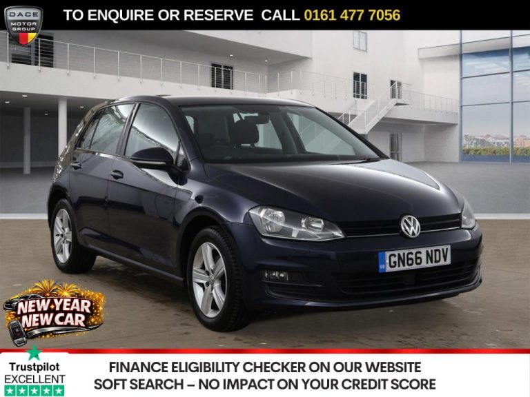 Used 2016 BLUE VOLKSWAGEN GOLF Hatchback 1.4 TSI BlueMotion Tech Match Edition Hatchback 5dr Petrol DSG Euro 6 (s/s) (125 ps) PETROL (reg. 2016-10-14) (Automatic) for sale in Stockport