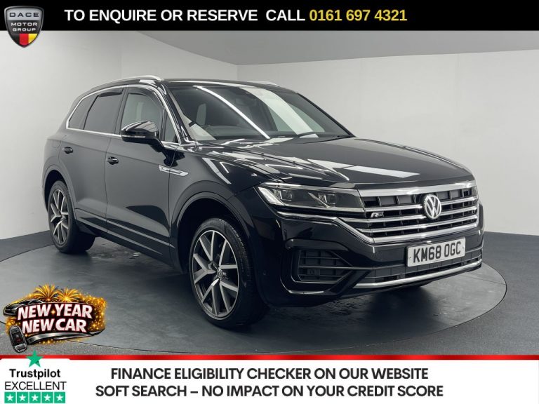 Used 2018 BLACK VOLKSWAGEN TOUAREG SUV 3.0 TDI V6 R-Line SUV 5dr Diesel Tiptronic 4Motion Euro 6 (s/s) (286 ps) DIESEL (reg. 2018-10-22) (Automatic) for sale in Stockport