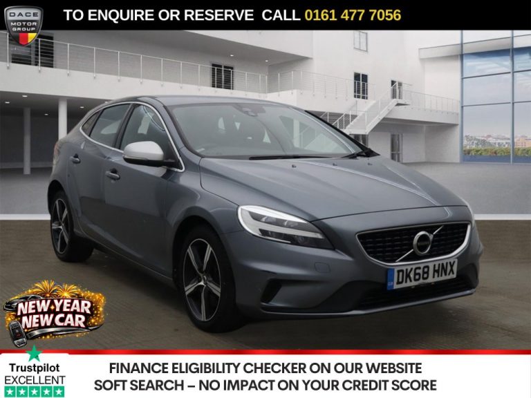 Used 2018 GREY VOLVO V40 Hatchback 2.0 D2 R-Design Nav Plus Hatchback 5dr Diesel Auto Euro 6 (s/s) (120 ps) DIESEL (reg. 2018-10-12) (Automatic) for sale in Stockport