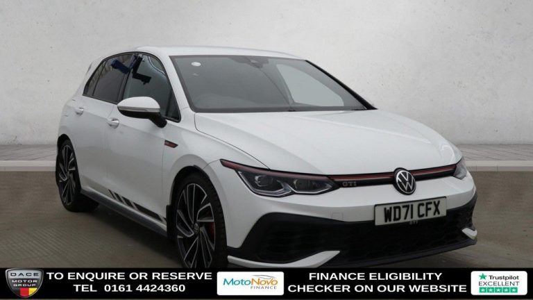Used 2021 WHITE VOLKSWAGEN GOLF Hatchback 2.0 TSI GTI Clubsport Hatchback 5dr Petrol DSG Euro 6 (s/s) (300 ps) PETROL (reg. 2021-09-03) (Automatic) for sale in Stockport