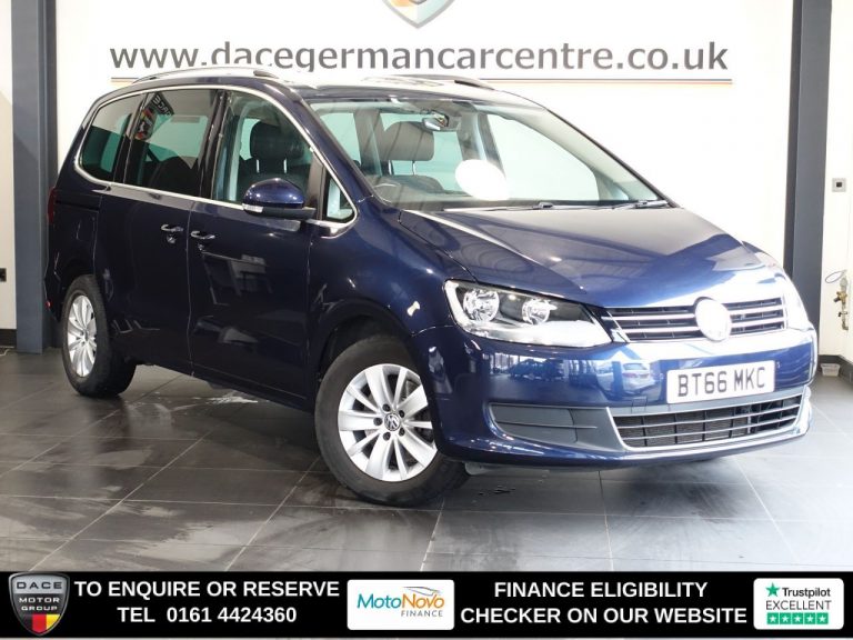 Used 2016 BLUE VOLKSWAGEN SHARAN MPV 2.0 TDI BlueMotion Tech SE Nav MPV 5dr Diesel DSG Euro 6 (s/s) (150 ps) DIESEL (reg. 2016-10-28) (Automatic) for sale in Stockport