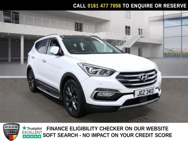 Used 2018 WHITE HYUNDAI SANTA FE SUV 2.2 CRDi Blue Drive Endurance Edition SUV 5dr Diesel Auto 4WD Euro 6 (s/s) (7 Seat) (200 ps) DIESEL (reg. 2018-03-26) (Automatic) for sale in Stockport