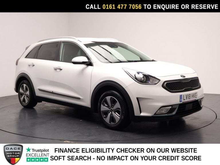 Used 2018 WHITE KIA NIRO SUV 1.6 GDi 8.9kWh 3 SUV 5dr Petrol Plug-in Hybrid DCT Euro 6 (s/s) (139 bhp) PETROL PLUG-IN HYBRID (reg. 2018-03-24) (Automatic) for sale in Stockport