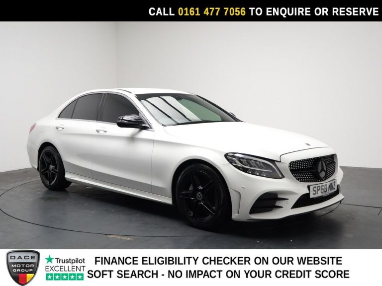 Used 2018 WHITE MERCEDES-BENZ C-CLASS Saloon 1.5 C200 MHEV EQ Boost AMG Line Saloon 4dr Petrol G-Tronic+ Euro 6 (s/s) (198 ps) PETROL (reg. 2018-10-31) (Automatic) for sale in Stockport