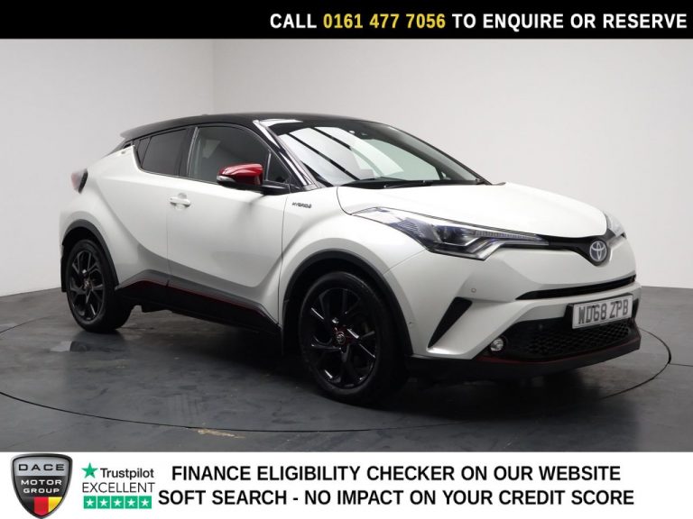 Used 2018 WHITE TOYOTA C-HR SUV 1.8 VVT-h Dynamic SUV 5dr Petrol Hybrid CVT Euro 6 (s/s) (122 ps) PETROL HYBRID (reg. 2018-09-14) (Automatic) for sale in Stockport