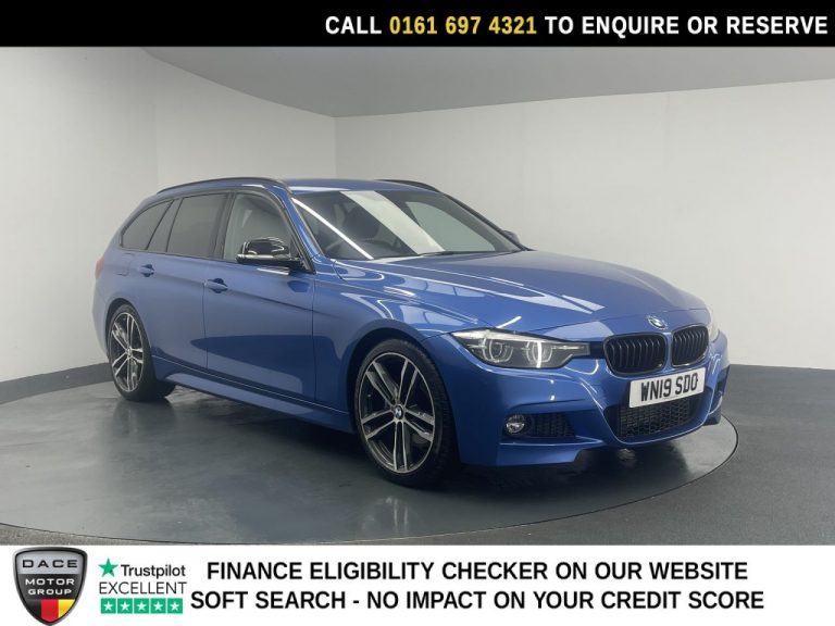 Used 2019 BLUE BMW 3 SERIES Estate 2.0 320d M Sport Shadow Edition Touring 5dr Diesel Auto Euro 6 (s/s) (190 ps) DIESEL (reg. 2019-03-31) (Automatic) for sale in Stockport