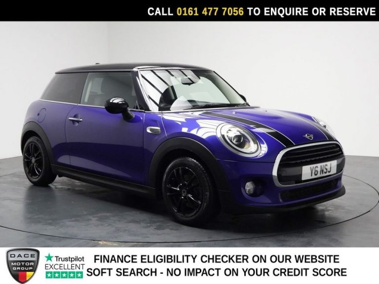 Used 2019 BLUE MINI HATCH Hatchback 1.5 Cooper Classic Hatchback 3dr Petrol Steptronic Euro 6 (s/s) (136 ps) PETROL (reg. 2019-06-28) (Automatic) for sale in Stockport