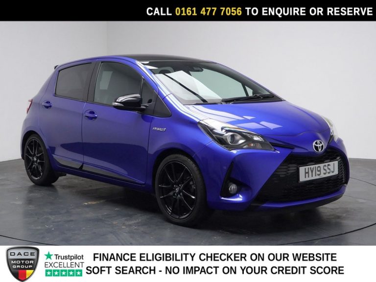 Used 2019 BLUE TOYOTA YARIS Hatchback 1.5 VVT-h GR SPORT Hatchback 5dr Petrol Hybrid E-CVT Euro 6 (s/s) (100 ps) PETROL HYBRID (reg. 2019-06-19) (Automatic) for sale in Stockport