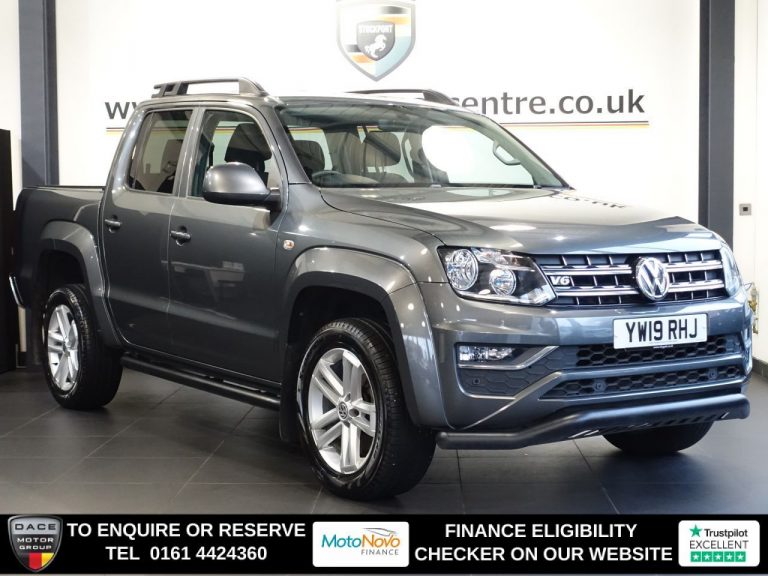Used 2019 GREY VOLKSWAGEN AMAROK PICKUP 3.0 TDI V6 BlueMotion Tech Trendline Pickup Double Cab 4dr Diesel Auto 4Motion Euro 6 (s/s) (204 ps) DIESEL (reg. 2019-06-27) (Automatic) for sale in Stockport
