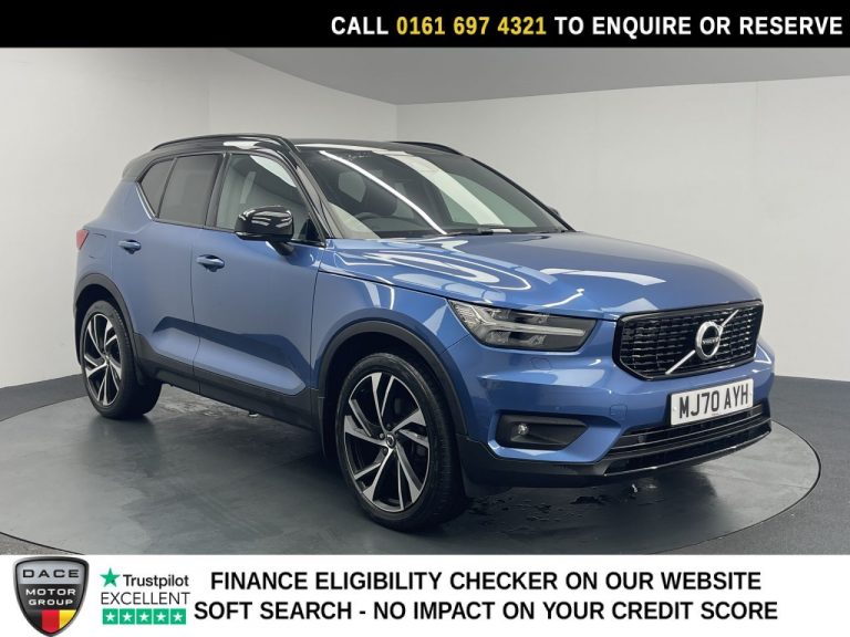 Used 2020 BLUE VOLVO XC40 SUV 2.0 B4 MHEV R-Design Pro SUV 5dr Petrol Hybrid Auto AWD Euro 6 (s/s) (197 ps) PETROL HYBRID (reg. 2020-09-30) (Automatic) for sale in Stockport
