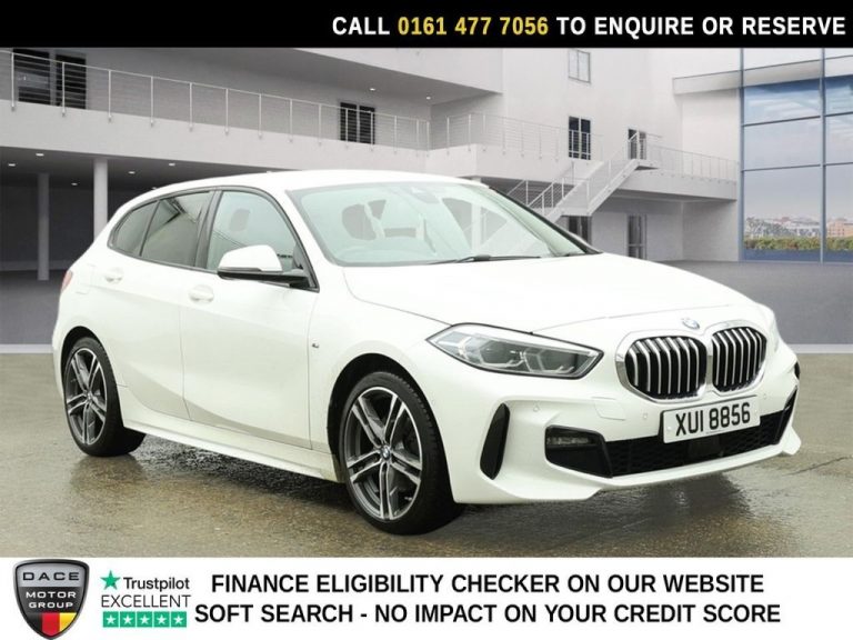 Used 2020 WHITE BMW 1 SERIES Hatchback 1.5 118i M Sport Hatchback 5dr Petrol DCT Euro 6 (s/s) (140 ps) PETROL (reg. 2020-11-30) (Automatic) for sale in Stockport