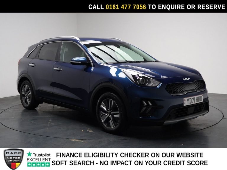 Used 2021 BLUE KIA NIRO SUV 1.6 GDi Connect SUV 5dr Petrol Hybrid DCT Euro 6 (s/s) (139 bhp) PETROL HYBRID (reg. 2021-09-30) (Automatic) for sale in Stockport