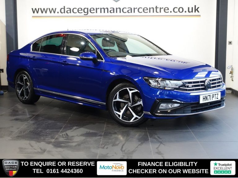 Used 2021 BLUE VOLKSWAGEN PASSAT Saloon 1.5 TSI EVO R-Line Saloon 4dr Petrol DSG Euro 6 (s/s) (150 ps) PETROL (reg. 2021-10-09) (Automatic) for sale in Stockport