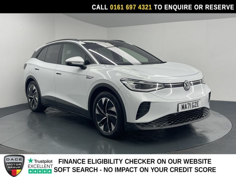 Used 2021 WHITE VOLKSWAGEN ID.4 SUV Pro Performance 77kWh Max SUV 5dr Electric Auto (204 ps) ELECTRIC (reg. 2021-09-30) (Automatic) for sale in Stockport