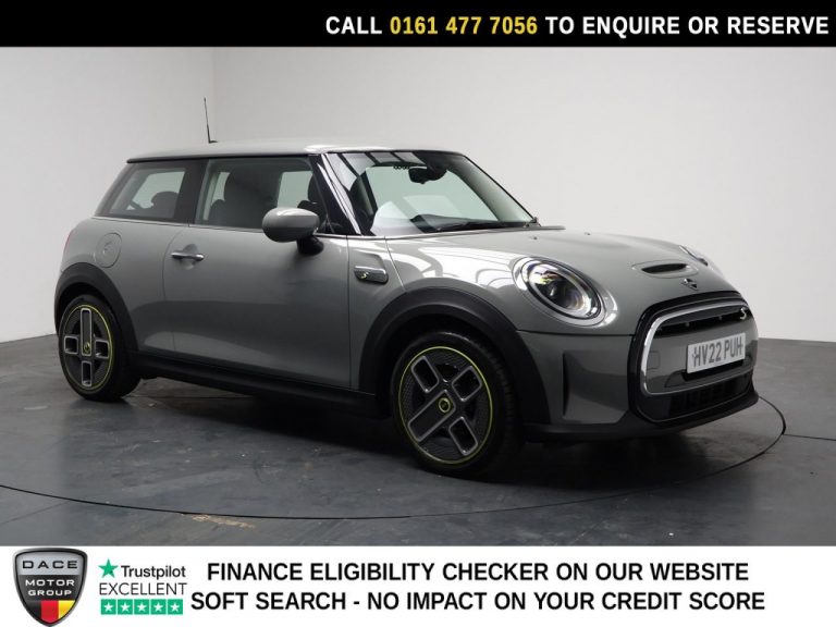 Used 2022 GREY MINI Electric Hatch Hatchback Cooper SE 32.6kWh Level 1 Hatchback 3dr Electric Auto (184 ps) ELECTRIC (reg. 2022-03-31) (Automatic) for sale in Stockport